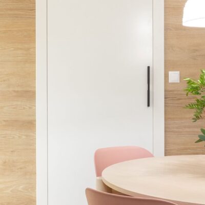 Sepos zalamovacie dvere plné CPL biele 1450 mm (4 × 35 cm)